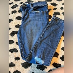 Levi shaping skinny Jean